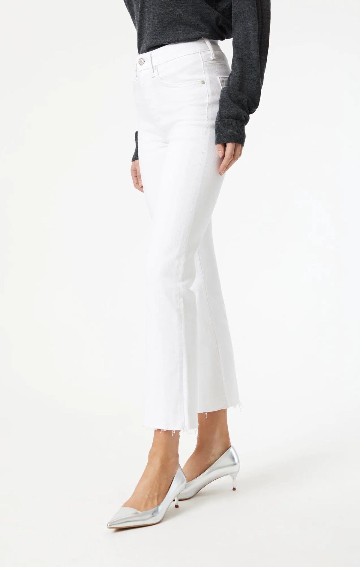 WHITE LA BLUE