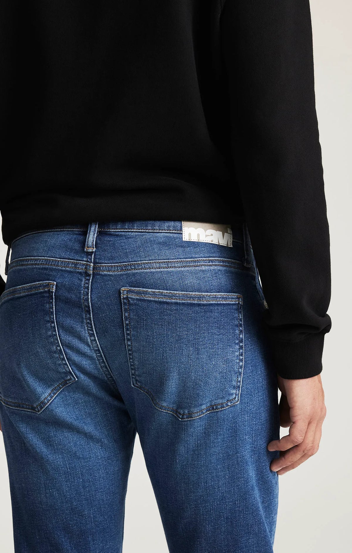 Mid Brushed Classic Vintage