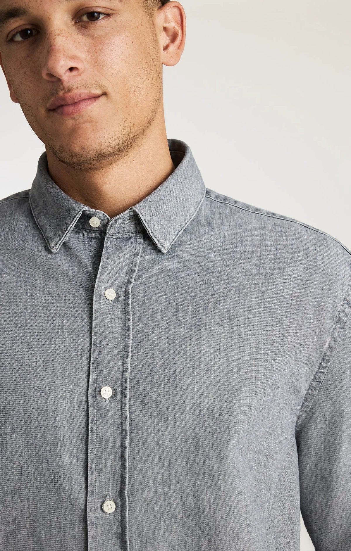 GREY INDIGO