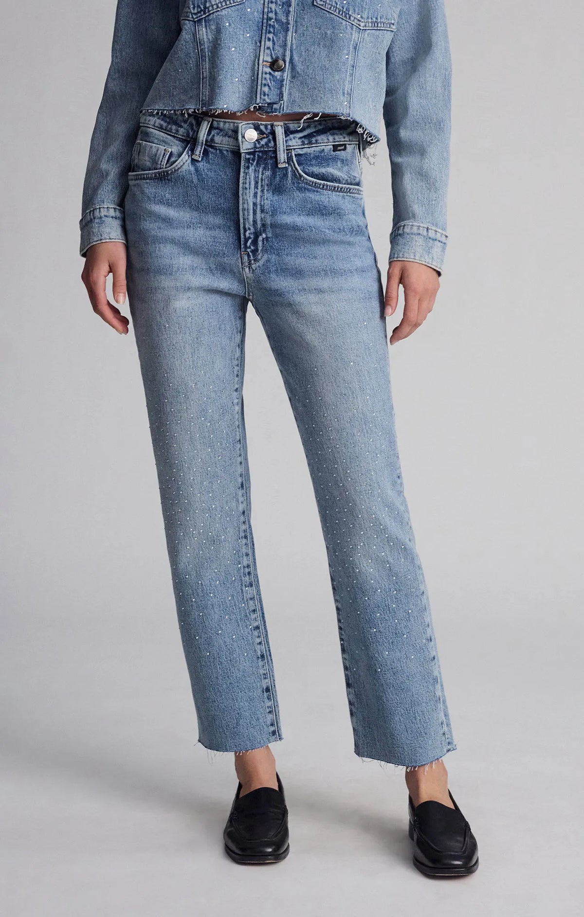 MID EMBELLISHED DENIM