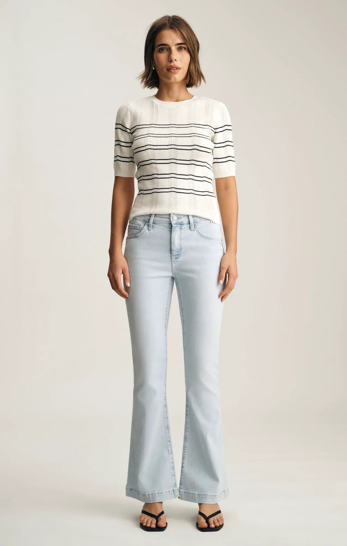 BLEACHED FEATHER LUXE