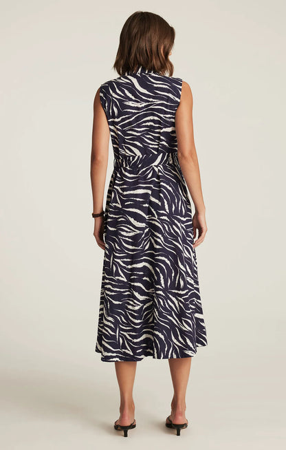 DARK NAVY ZEBRA PRINT