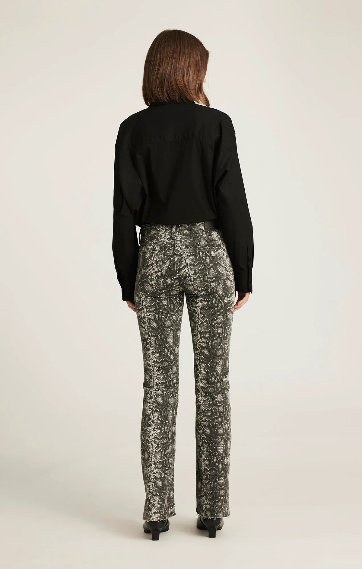 SMOKE SNAKE DENIM