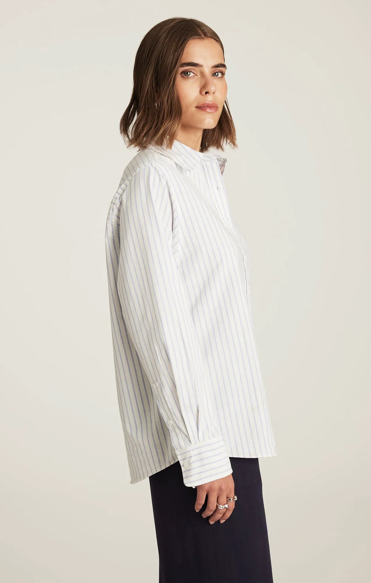 WHITE BLUE STRIPE