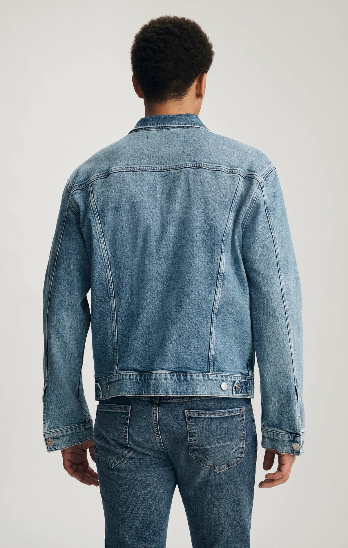 LIGHT CLASSIC BLUE