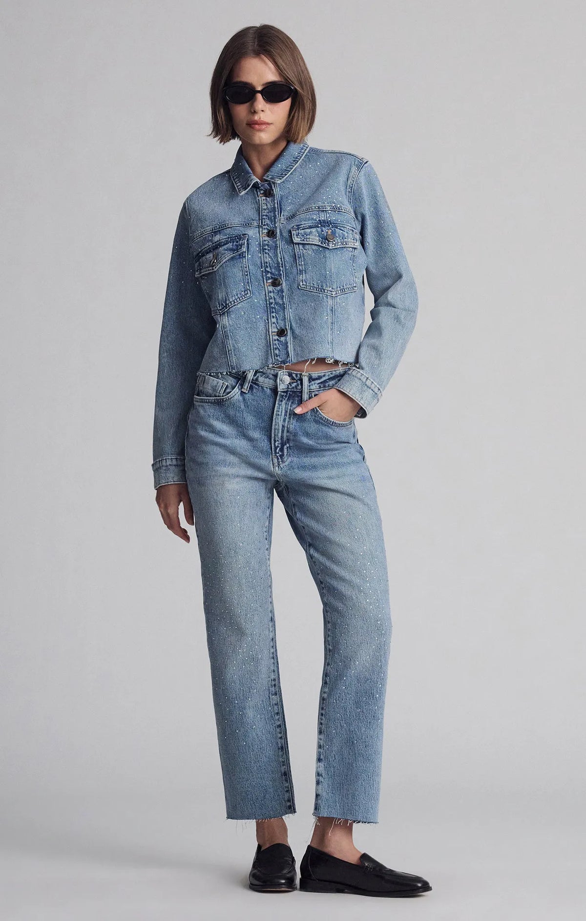 MID EMBELLISHED DENIM