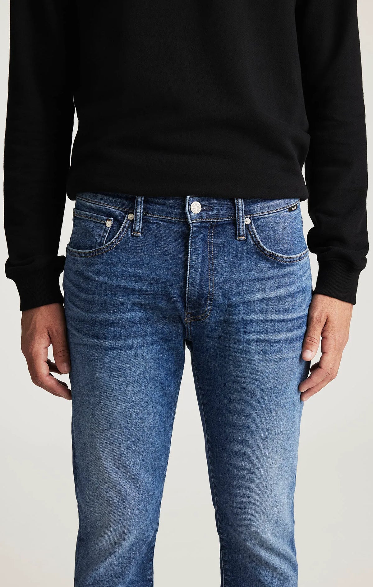 Mid Brushed Classic Vintage