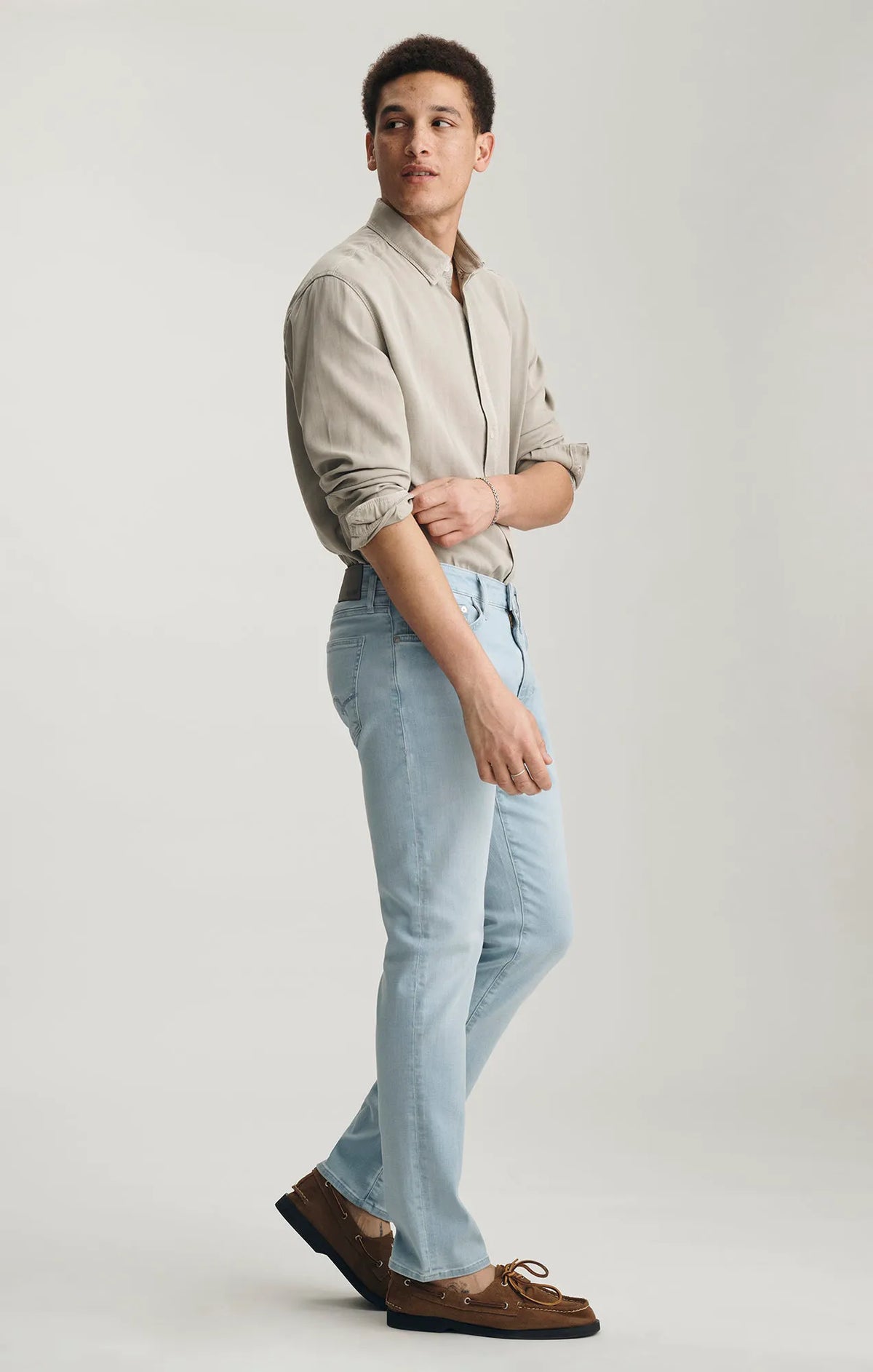 Bleached Feather Blue