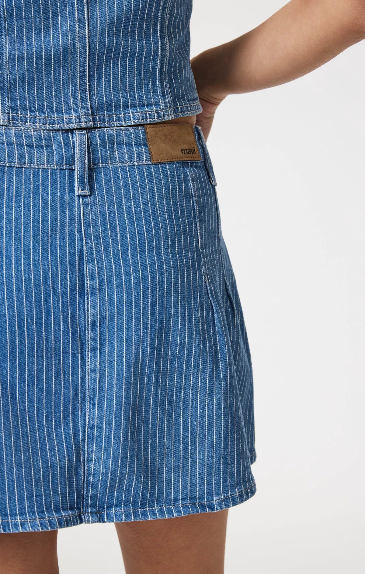 BLUE STRIPE DENIM