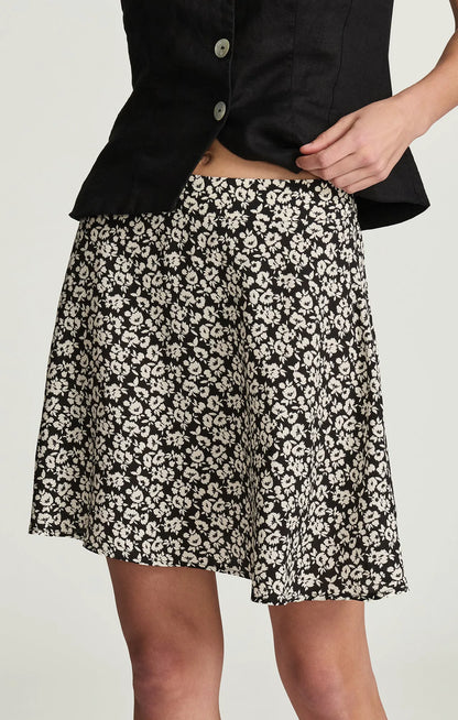 NAVY FLOWER PRINT